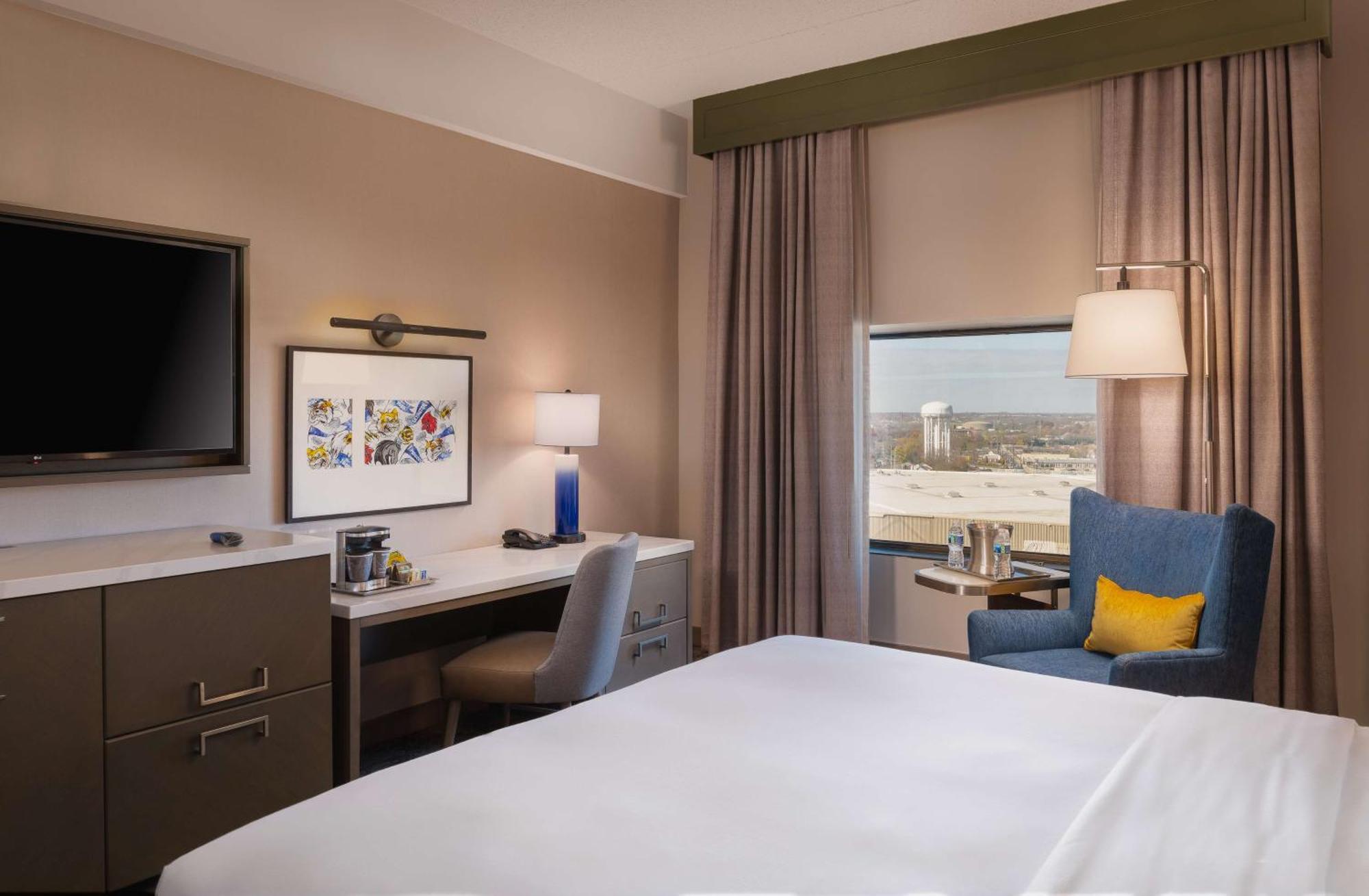 ฮิลตัน เลกซิงตัน ดาวน์ทาวน์ Hotel ภายนอก รูปภาพ